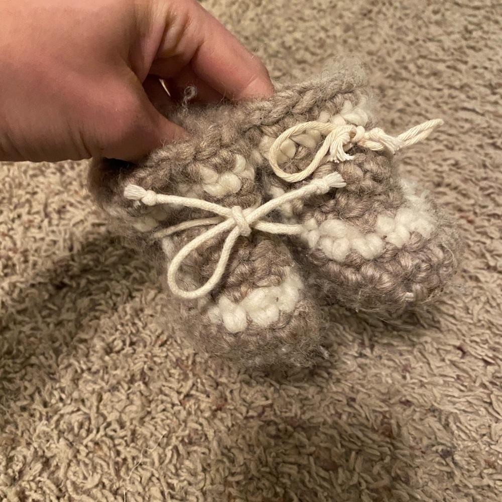 Wool booties - Picture 2 of 2